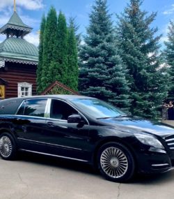 mersedes-benz-vip-katafalk (1)